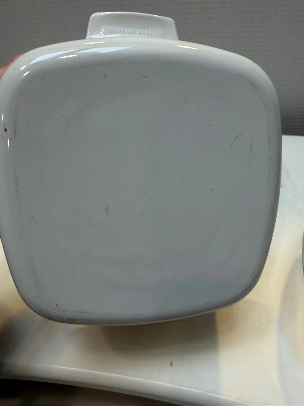 Corningware White Casserole Dish 1.5 L with Peach Floral Pattern and Glass Lid
